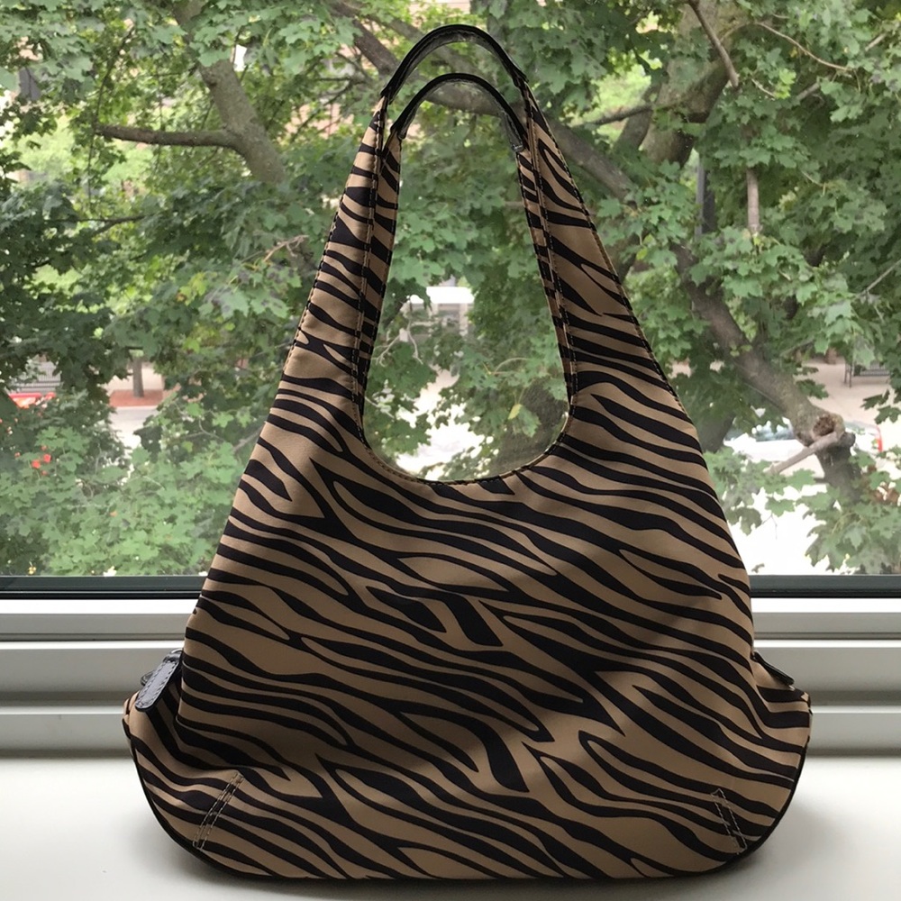 Shoulder purse